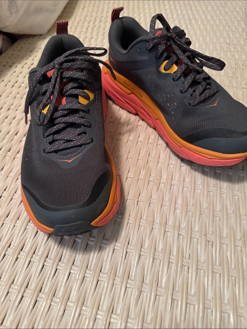 Hoka Challengers Dark Grey/Orange Accents, EUC, Sz 7.5D